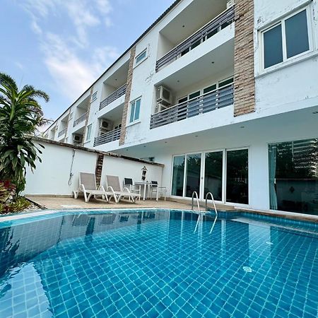 Hidden Palm Pool Villas Паттайя Экстерьер фото